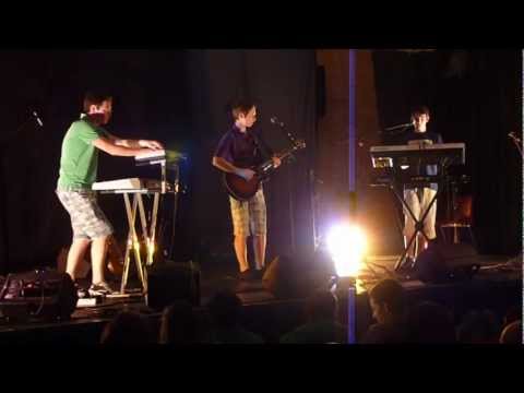 Land Of Trouble (Live)